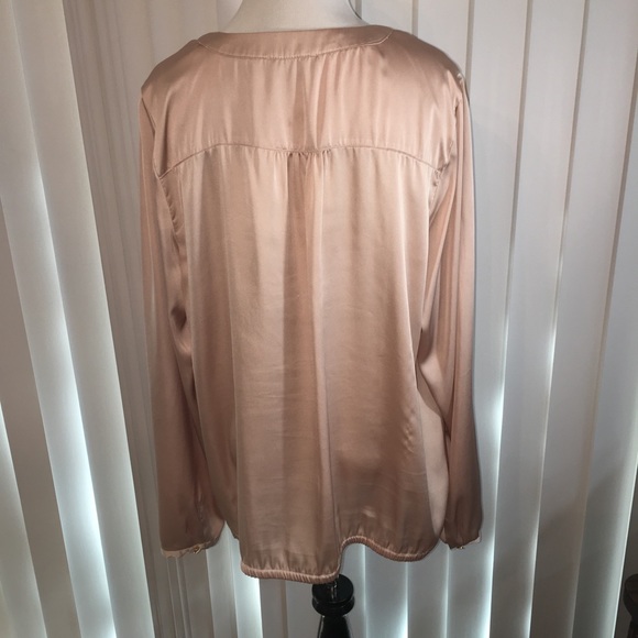 Limited blush long sleeve blouse - Picture 3 of 3